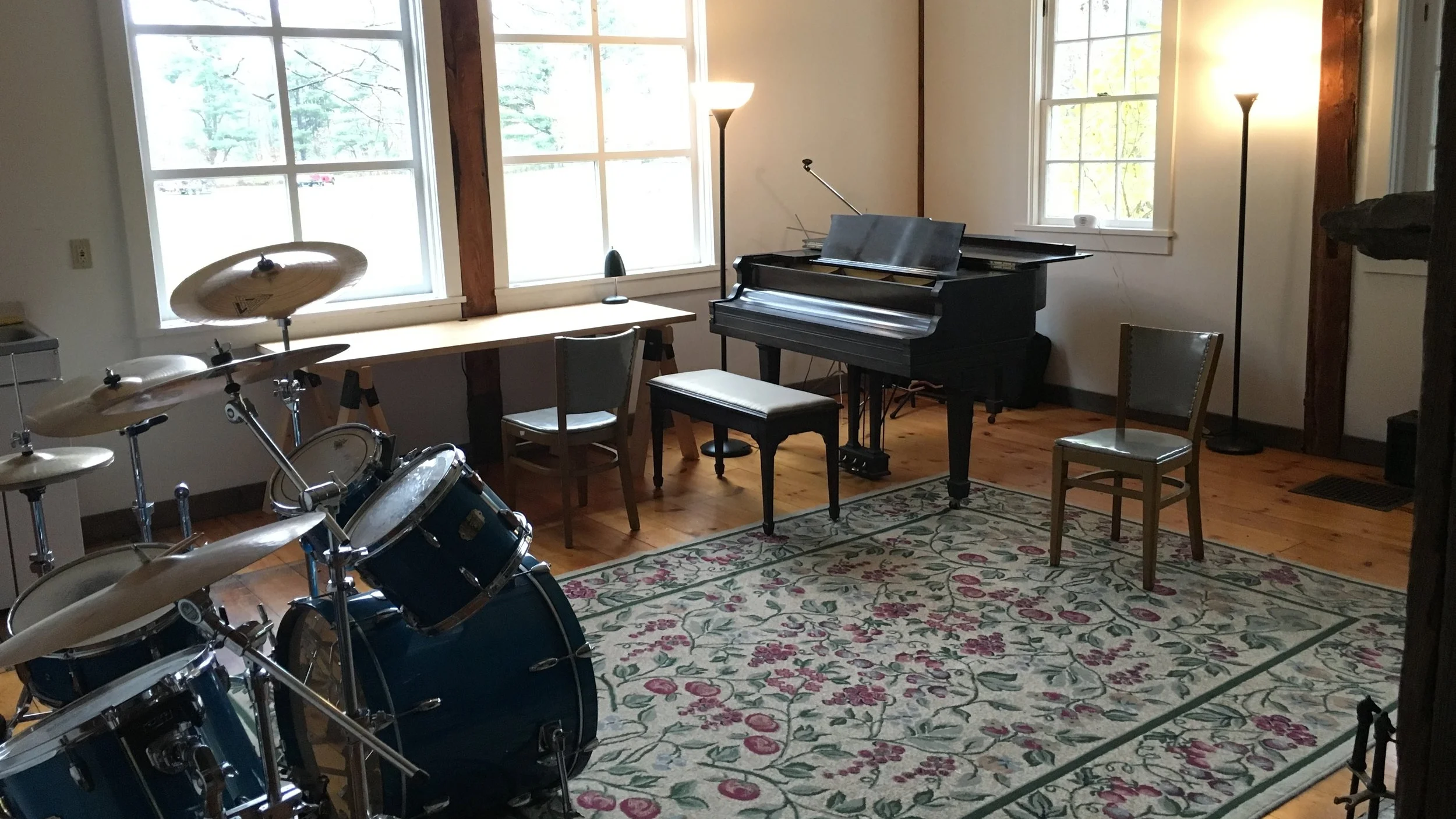 Music Studio photo 4